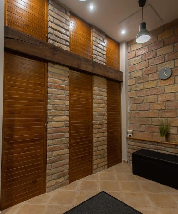 Quiet And Stylish City Park Flat Apartamento
