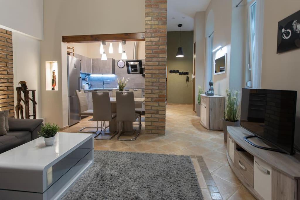 Apartamento Quiet And Stylish City Park Flat Budapeste